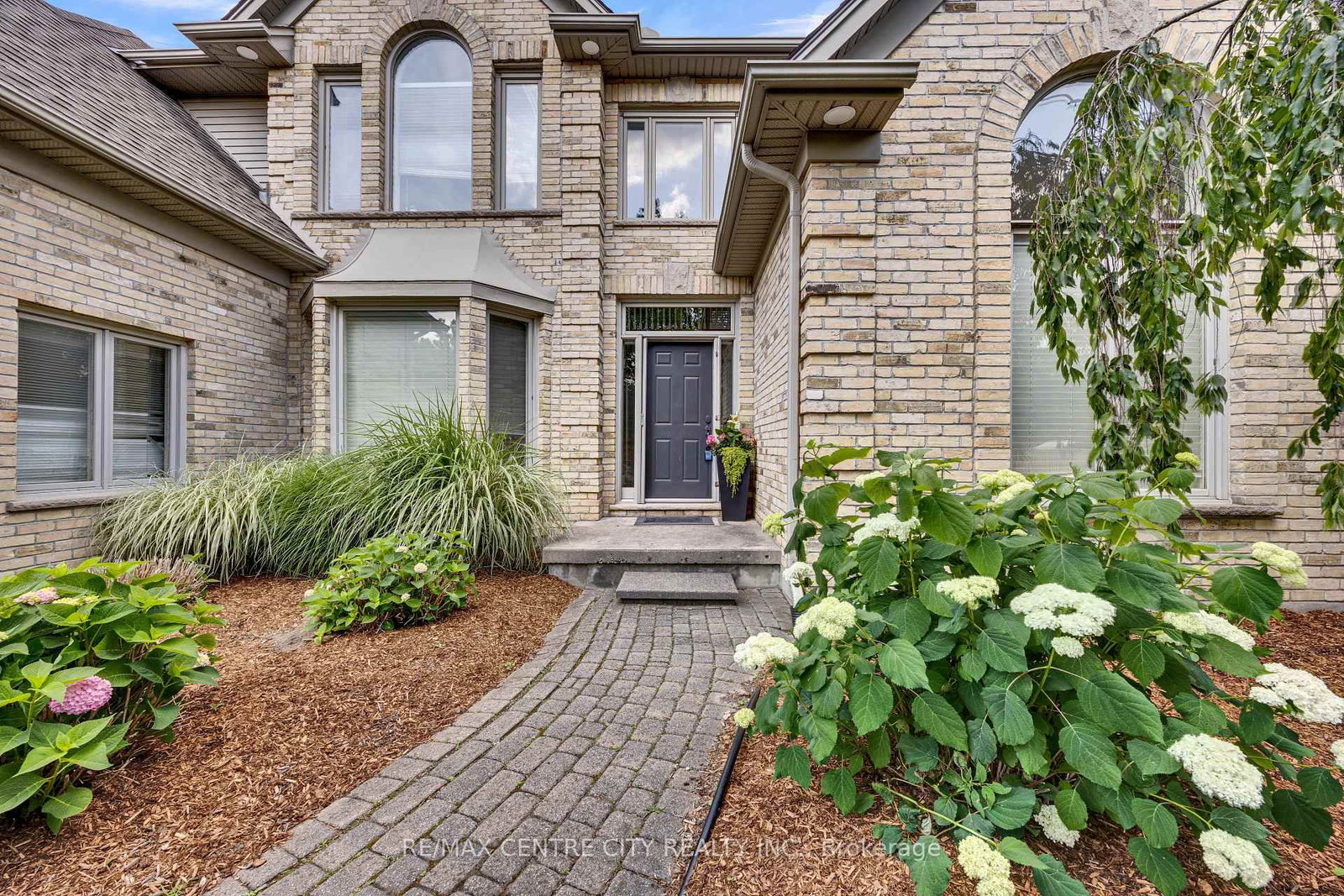 2 HAVENWOOD Way • London North, ON photo 4