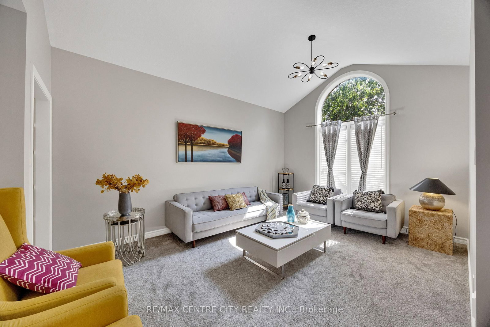 2 HAVENWOOD Way • London North, ON photo 6
