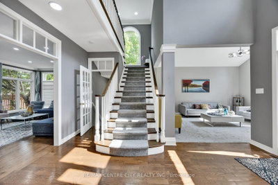2 HAVENWOOD Way • London North, ON photo 9