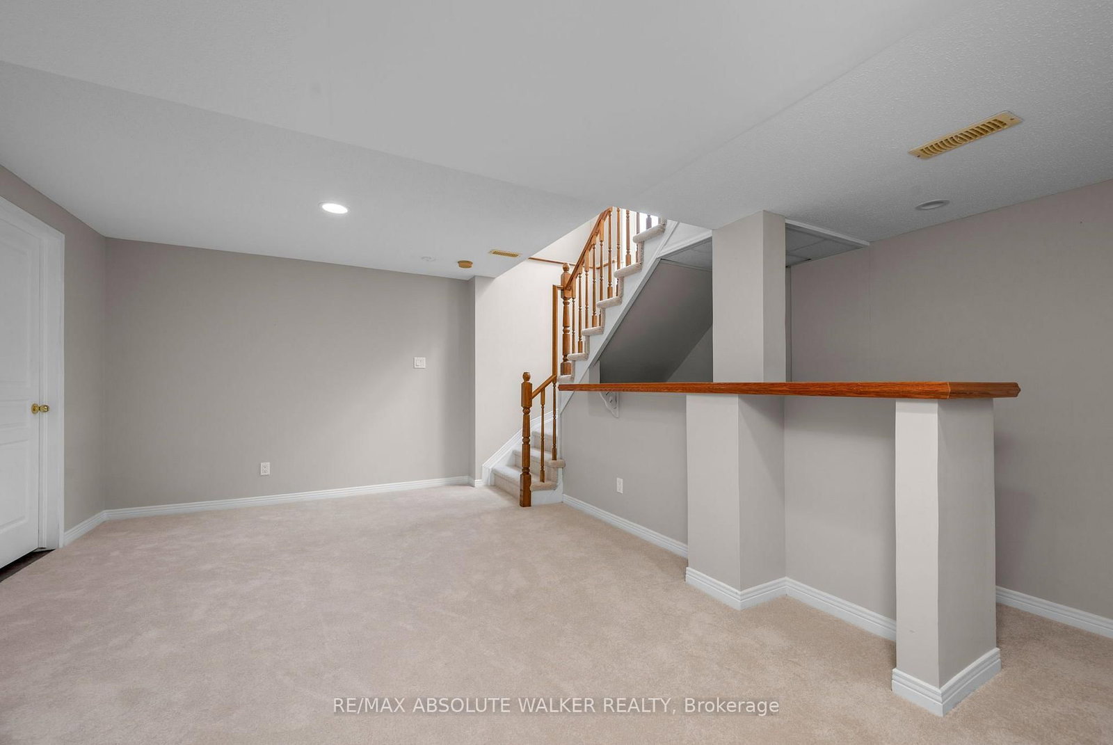 664 Wild Shore Crescent • Ottawa, ON photo 29
