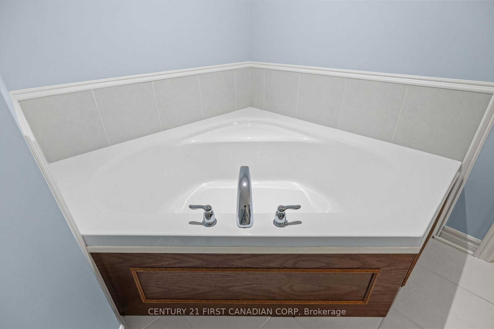 131 Deborah Drive • Strathroy-Caradoc, ON photo 19