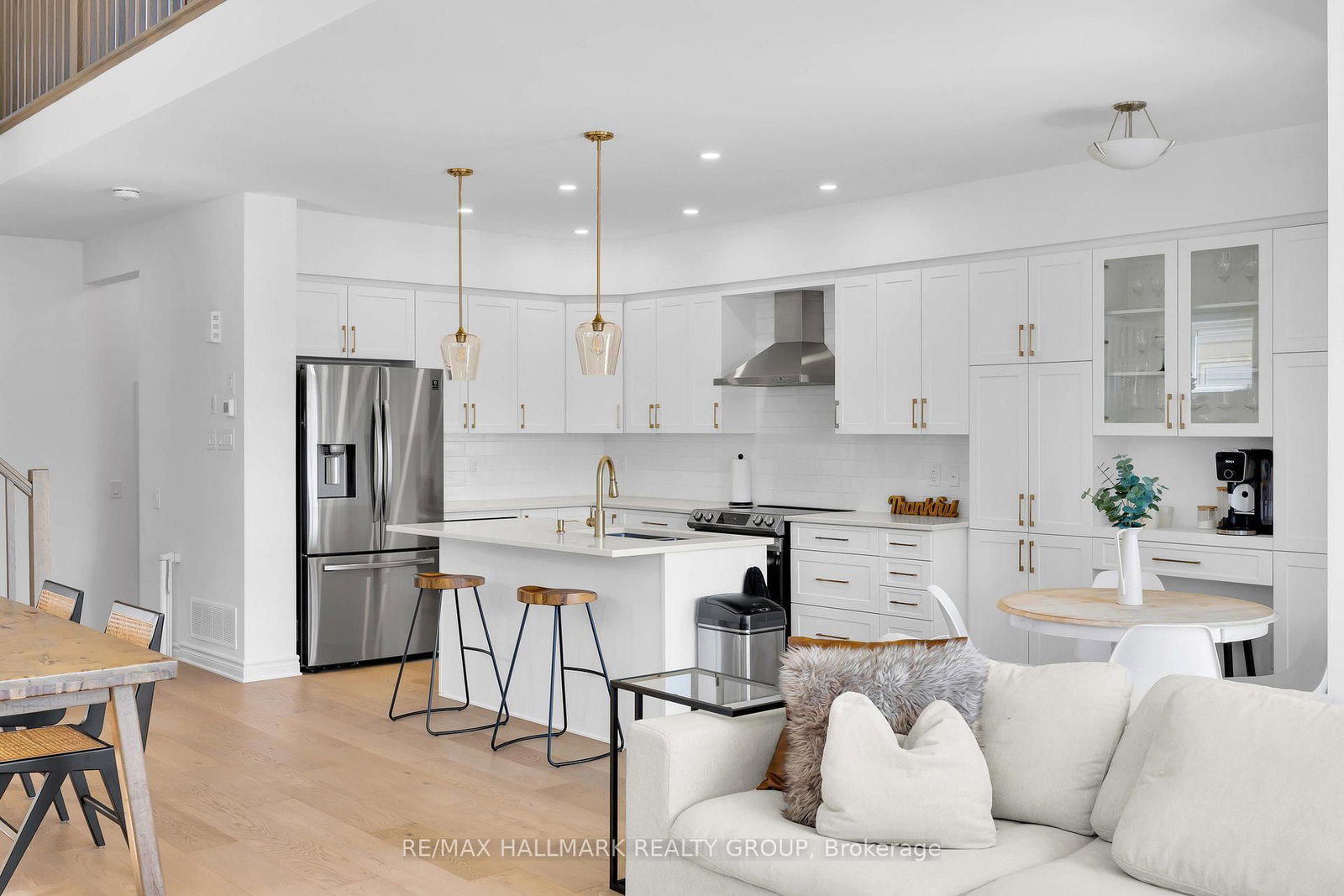 112 Crevasse Road • Ottawa, ON photo 11