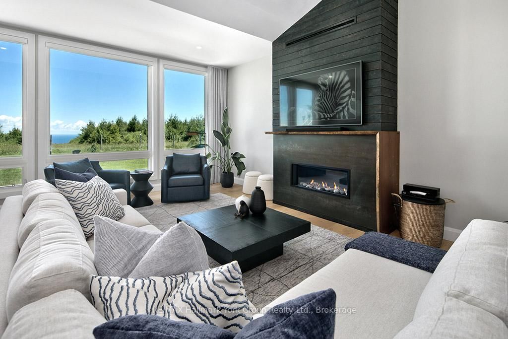 125 Mountain Road • Meaford, ON photo 1