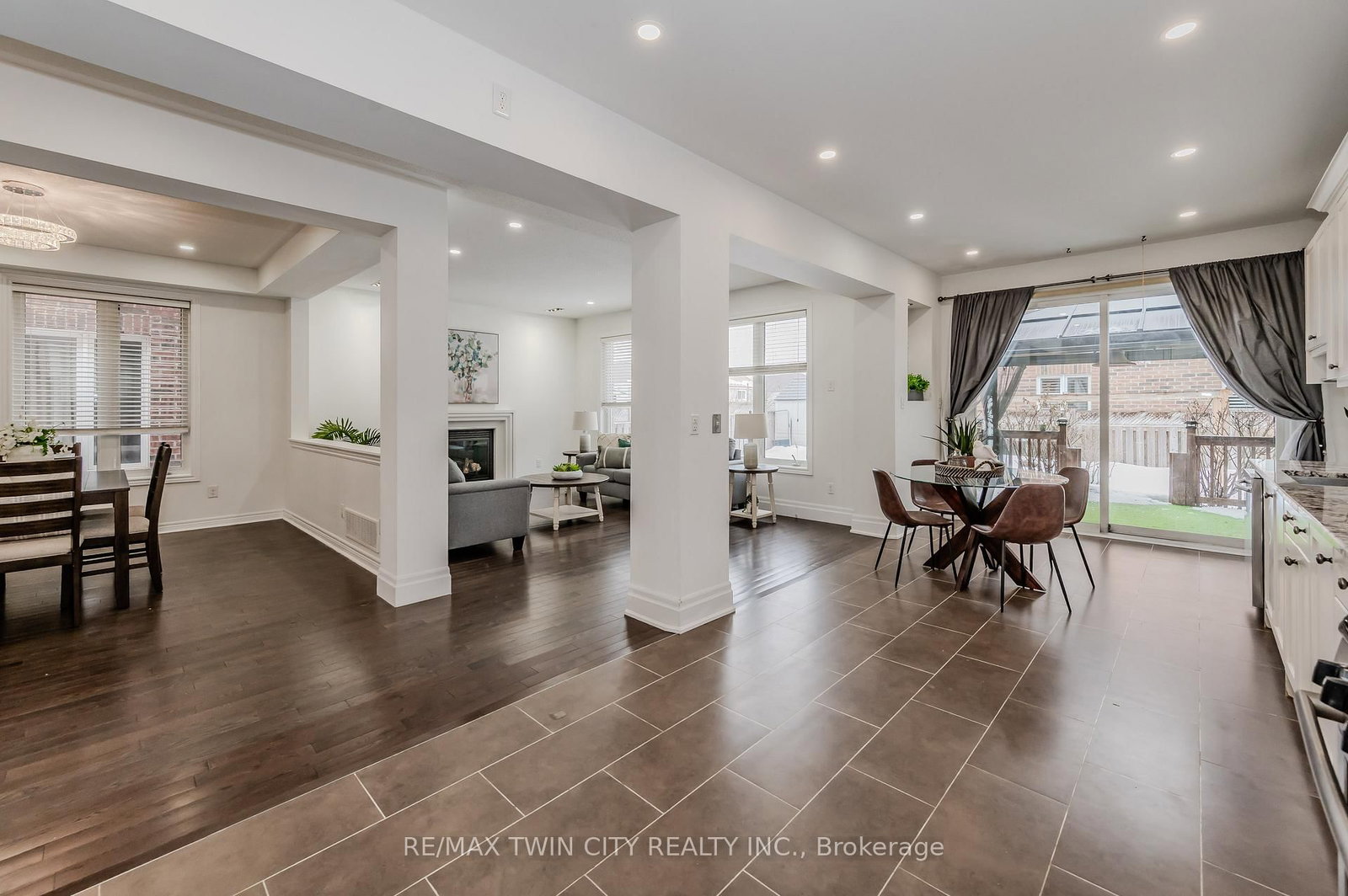 498 Thomas Slee Drive • Kitchener, ON photo 11