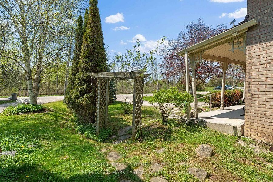 2215 David Fife Line • Otonabee-South Monaghan, ON photo 39