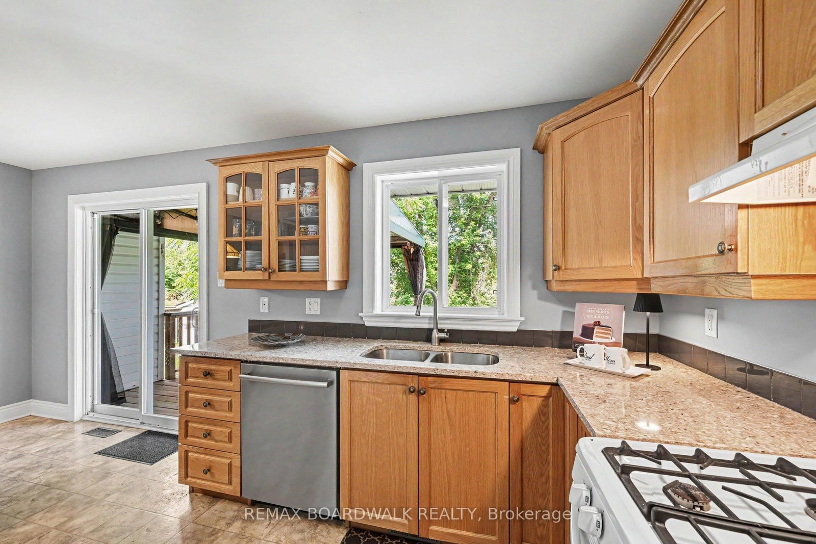 189 Rivington Street • Carp, ON photo 12