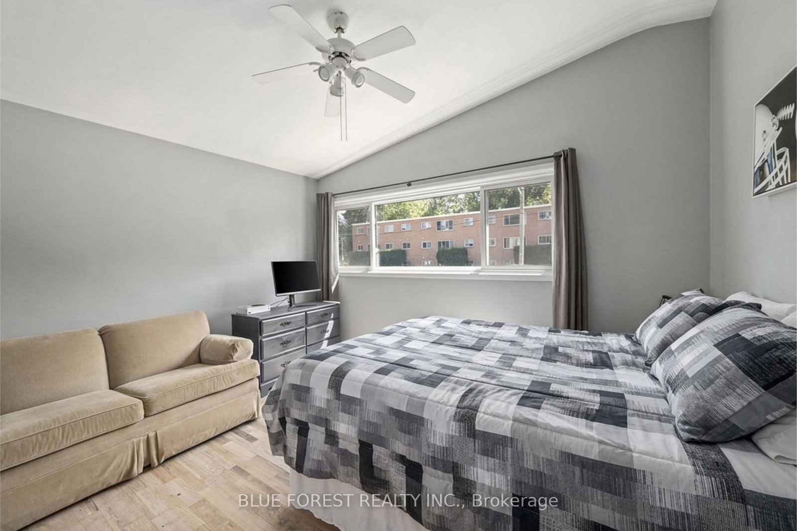 273 Saulsbury Street • Strathroy-Caradoc, ON photo 17