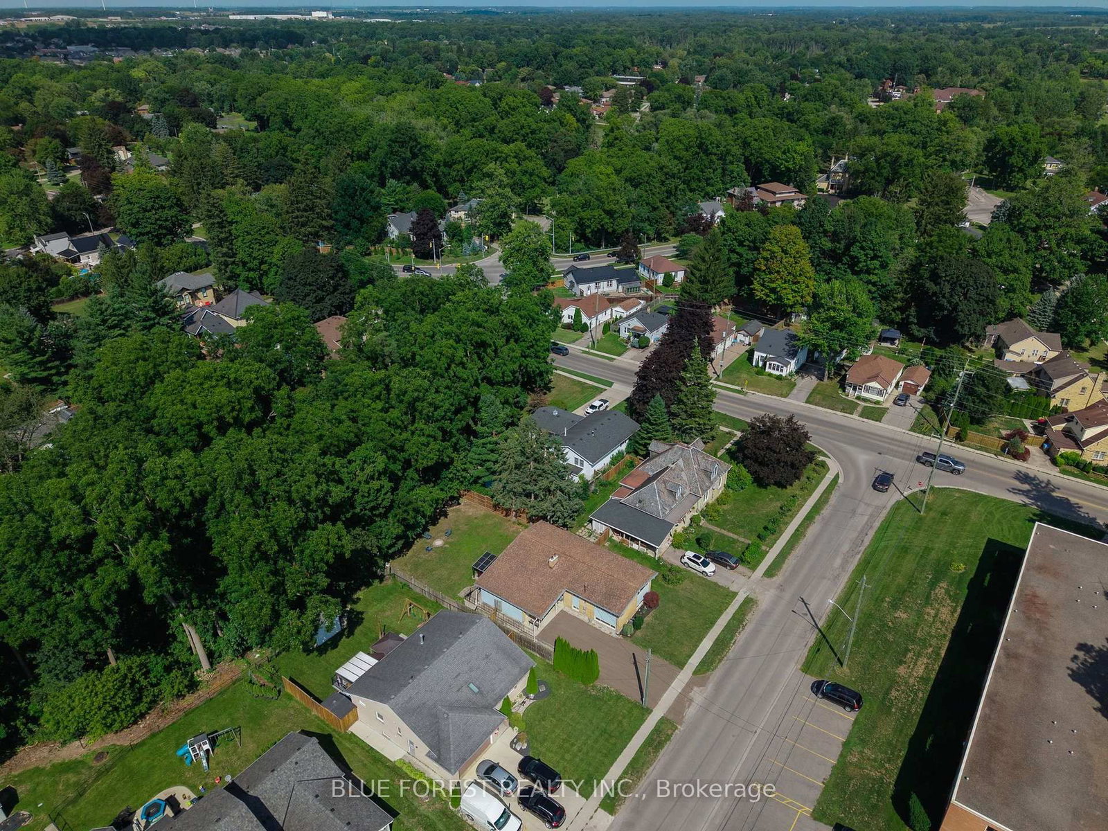 273 Saulsbury Street • Strathroy-Caradoc, ON photo 34