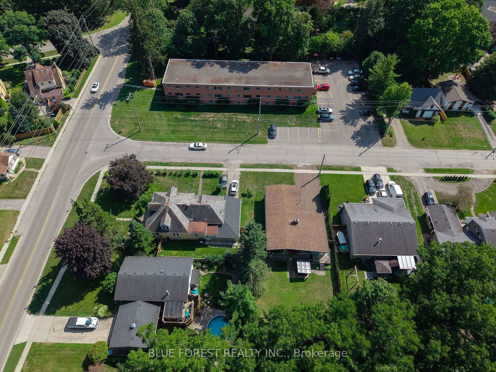 273 Saulsbury Street • Strathroy-Caradoc, ON photo 38