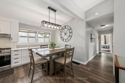 273 Saulsbury Street • Strathroy-Caradoc, ON photo 5