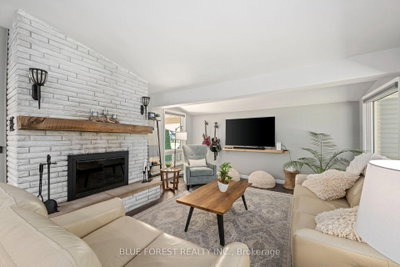 273 Saulsbury Street • Strathroy-Caradoc, ON photo 9