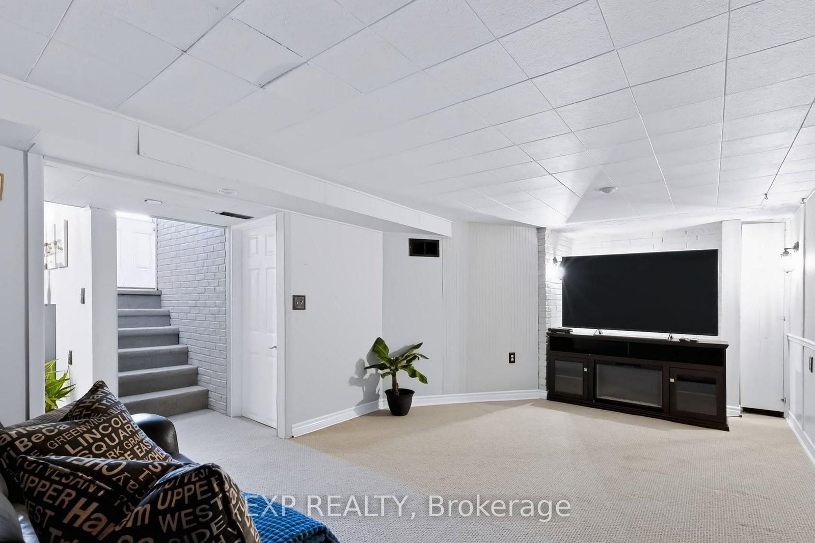 164 Charlotte Street • Hamilton, ON photo 34