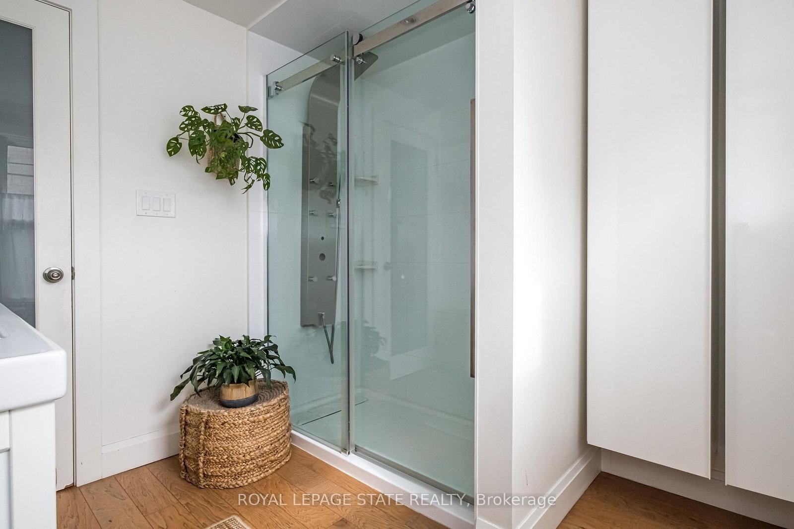 39 Park Street E • Hamilton, ON photo 24