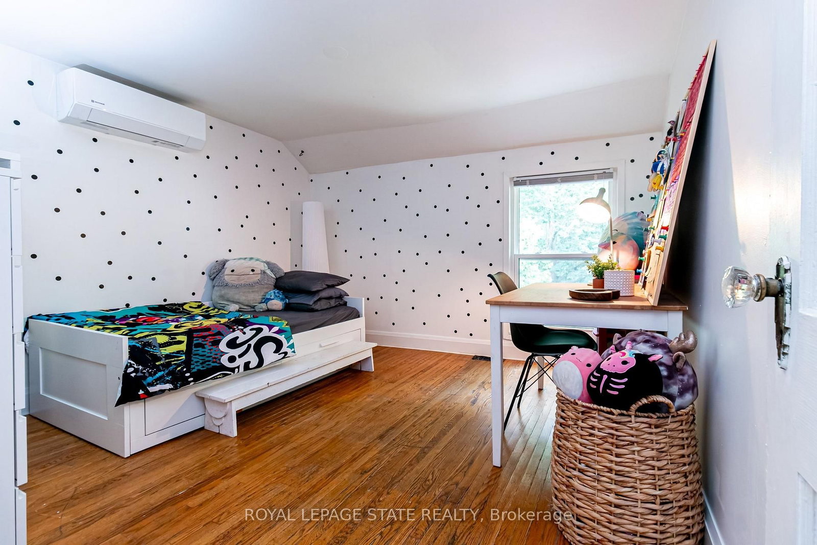39 Park Street E • Hamilton, ON photo 34