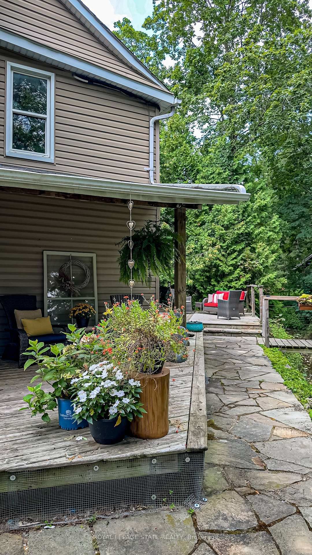 39 Park Street E • Hamilton, ON photo 46