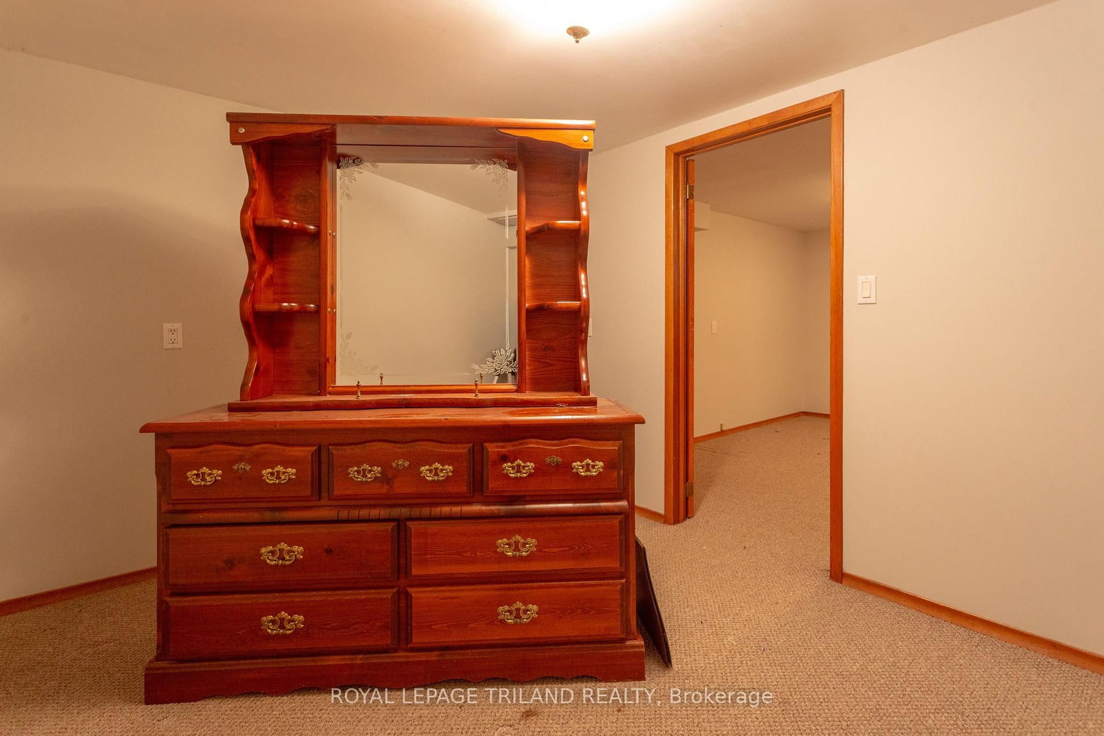 8 Croatia Court • St. Thomas, ON photo 35