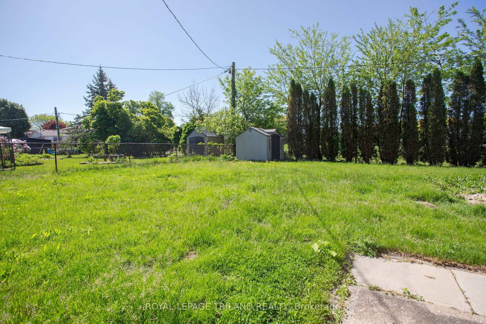 8 Croatia Court • St. Thomas, ON photo 45