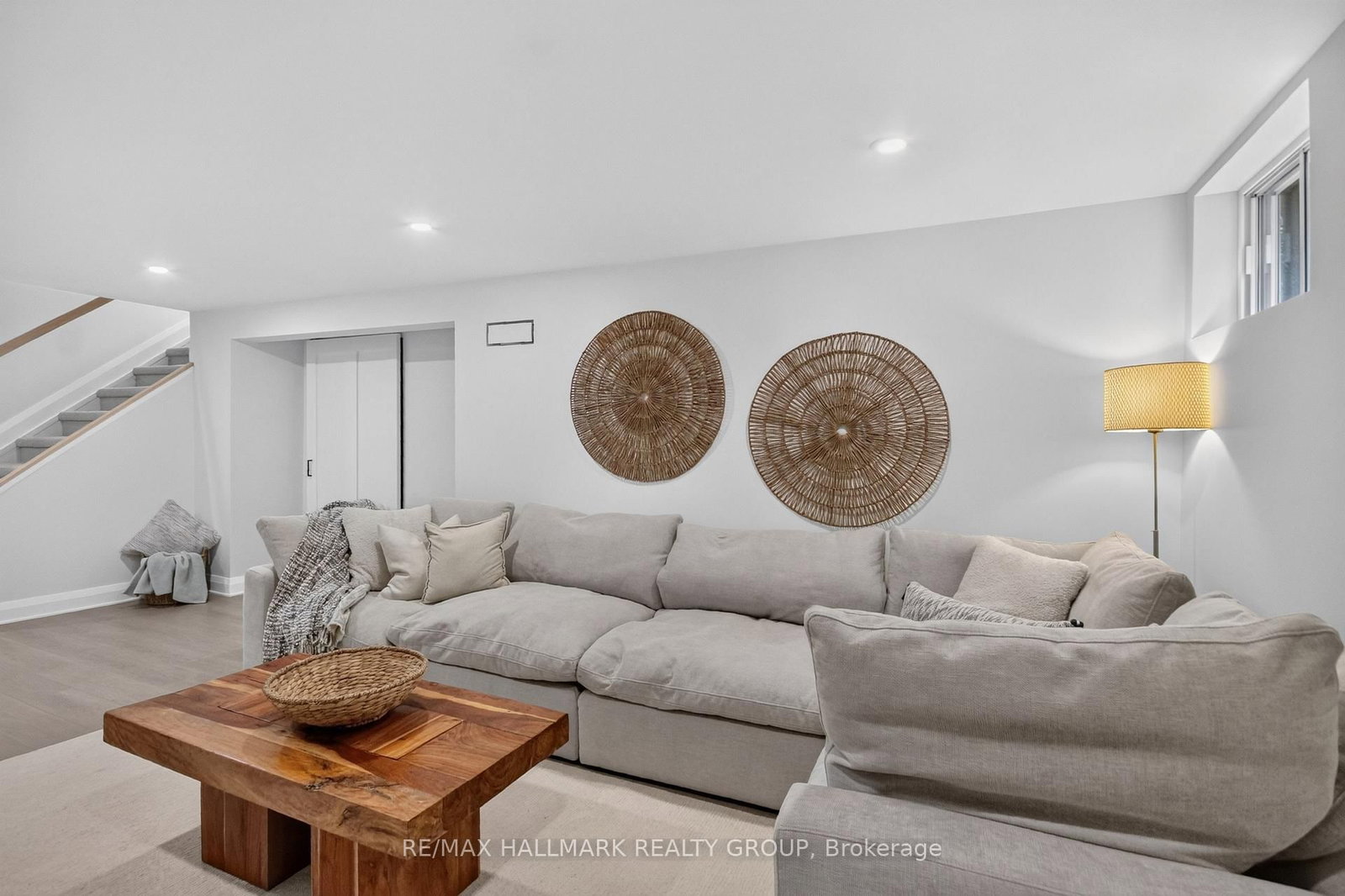 1677 Abbey Road • Ottawa, ON photo 41