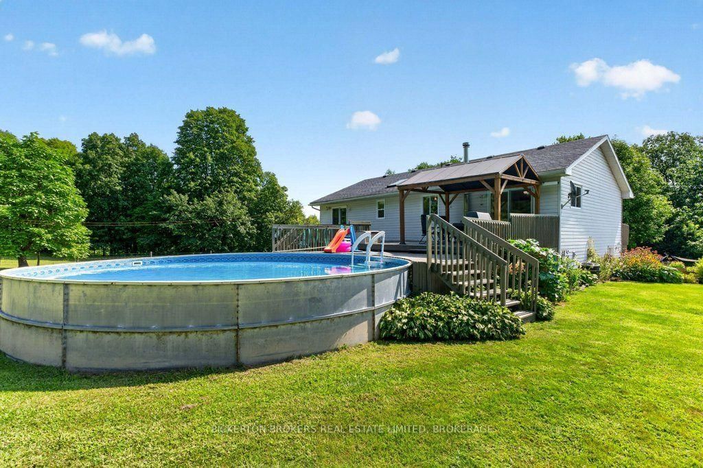 342 Lyndhurst Road • Leeds and the Thousand Islands, ON photo 11