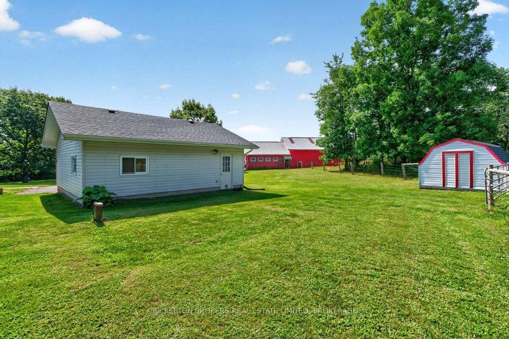 342 Lyndhurst Road • Leeds and the Thousand Islands, ON photo 15