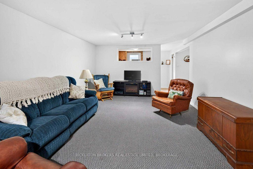 342 Lyndhurst Road • Leeds and the Thousand Islands, ON photo 36