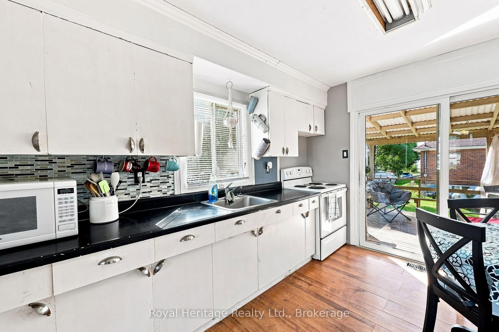 21 Price Street W • Brighton, ON photo 11