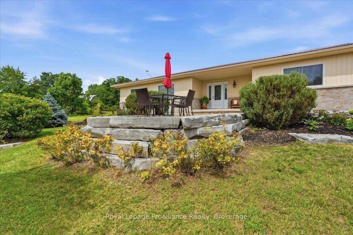 254 Airport Road • Stirling, ON photo 5