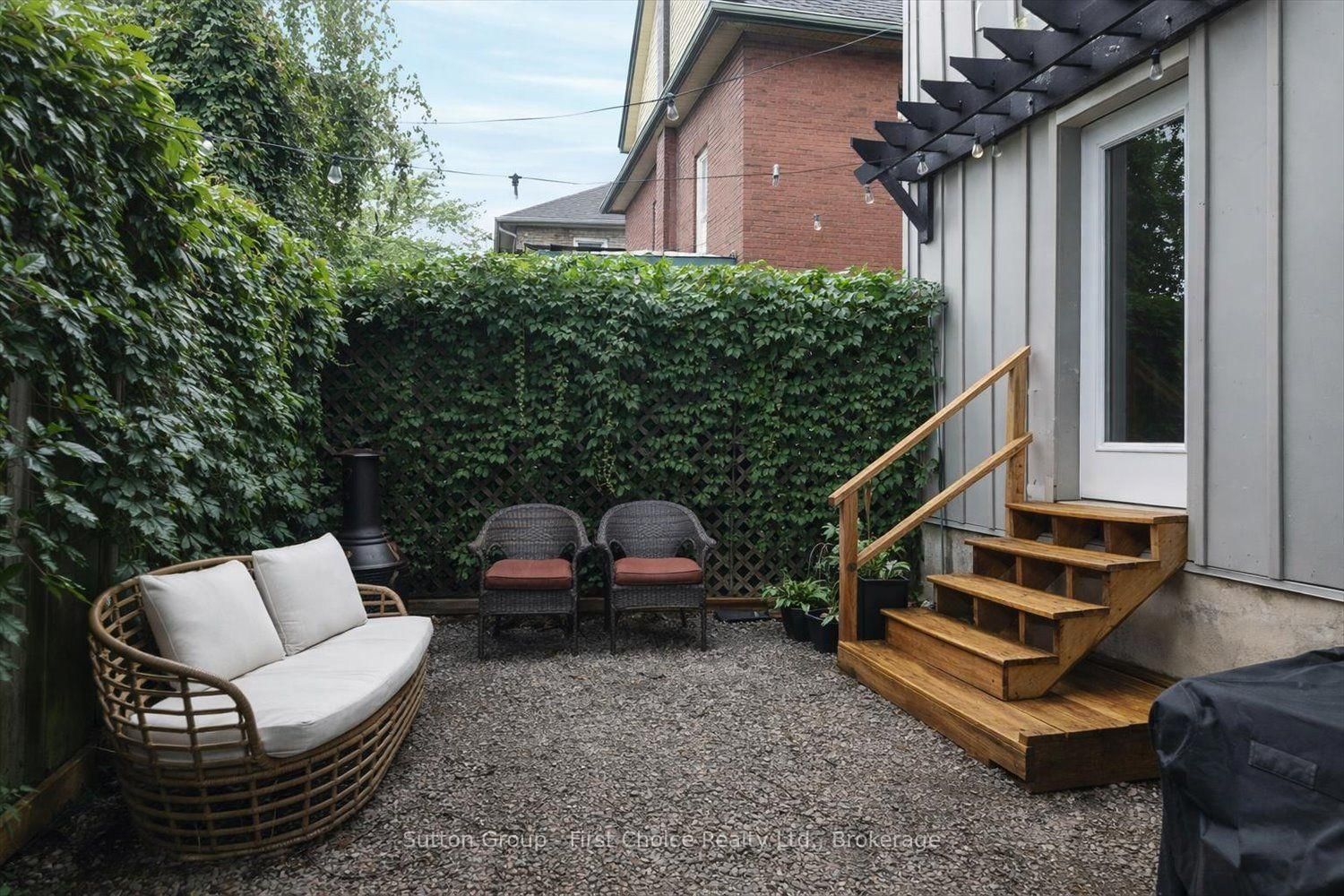 222 Brunswick Street • Stratford, ON photo 38