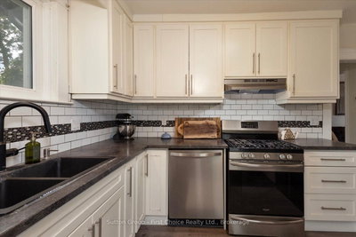 222 Brunswick Street • Stratford, ON photo 9