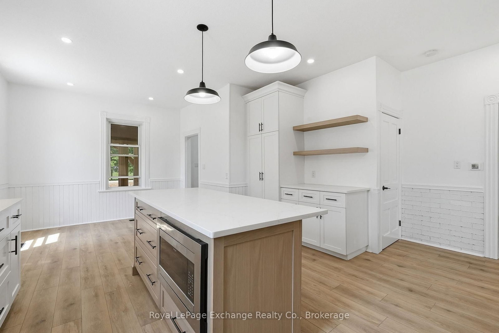 174393 Mulock Road • West Grey, ON photo 16