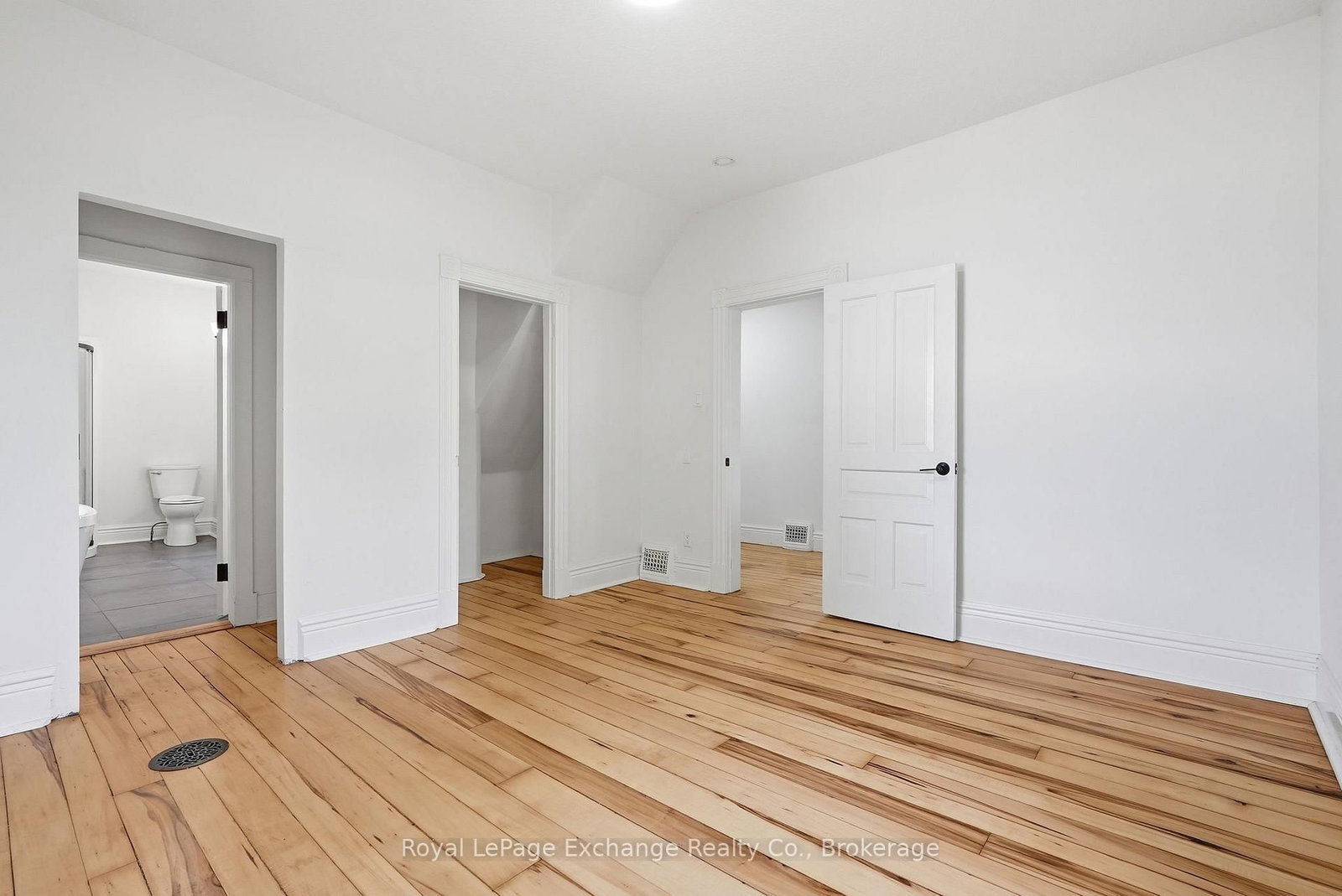 174393 Mulock Road • West Grey, ON photo 38