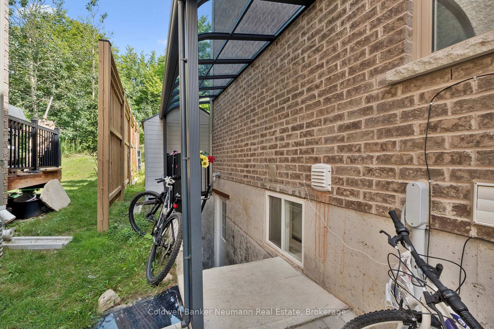 216 Forest Creek Drive • Kitchener, ON photo 36