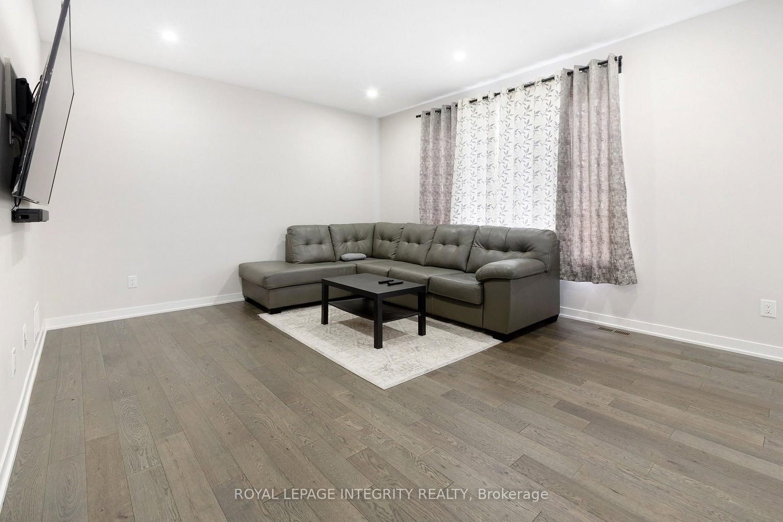 324 Appalachian Circle, Ottawa 4