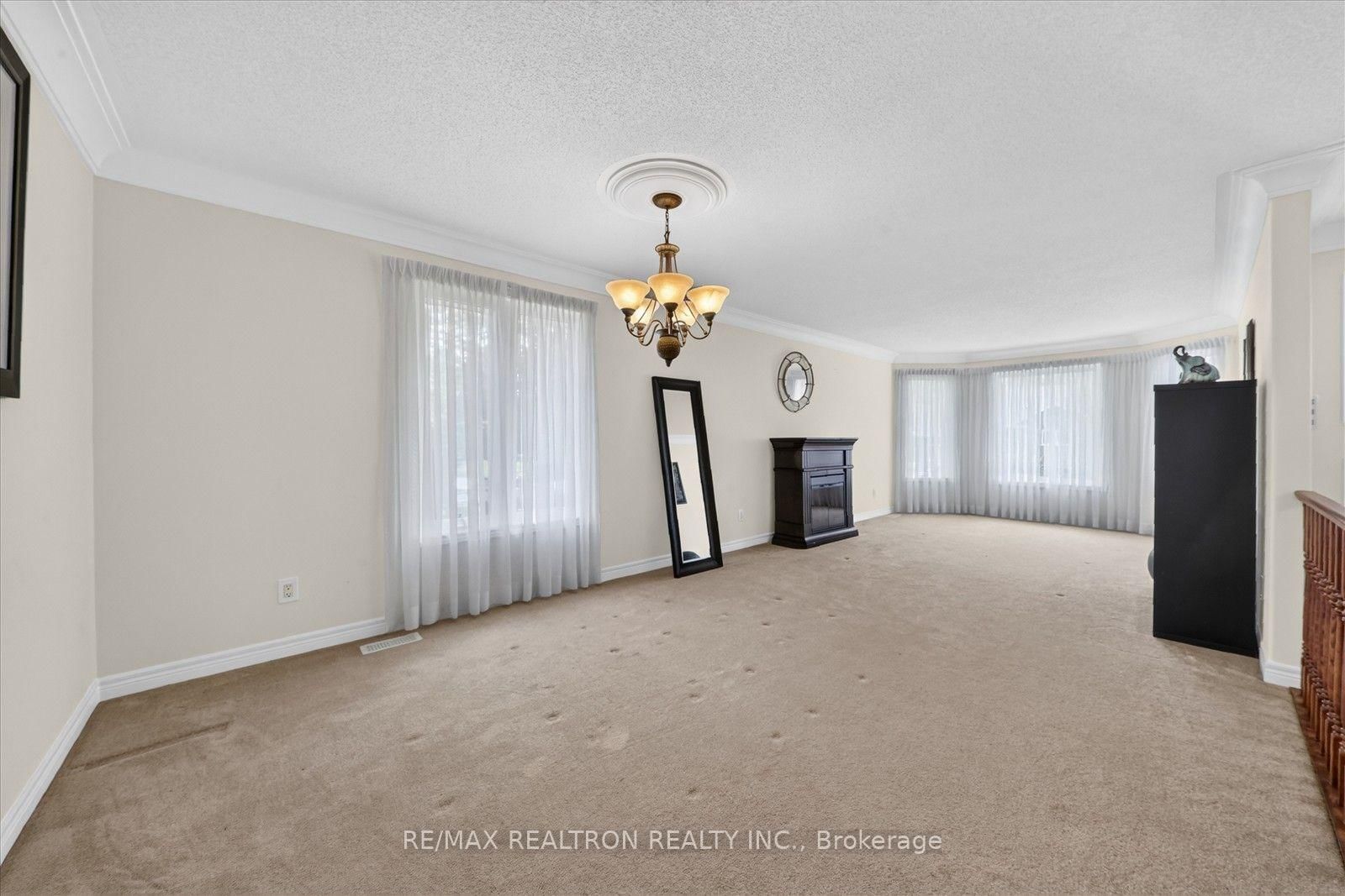 295 Woodward Avenue • Selwyn, ON photo 24