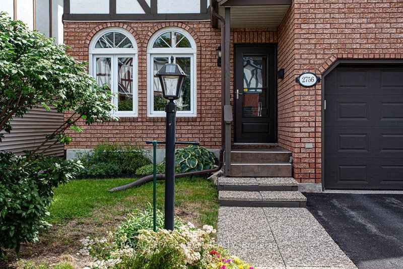 2756 Massicotte Lane