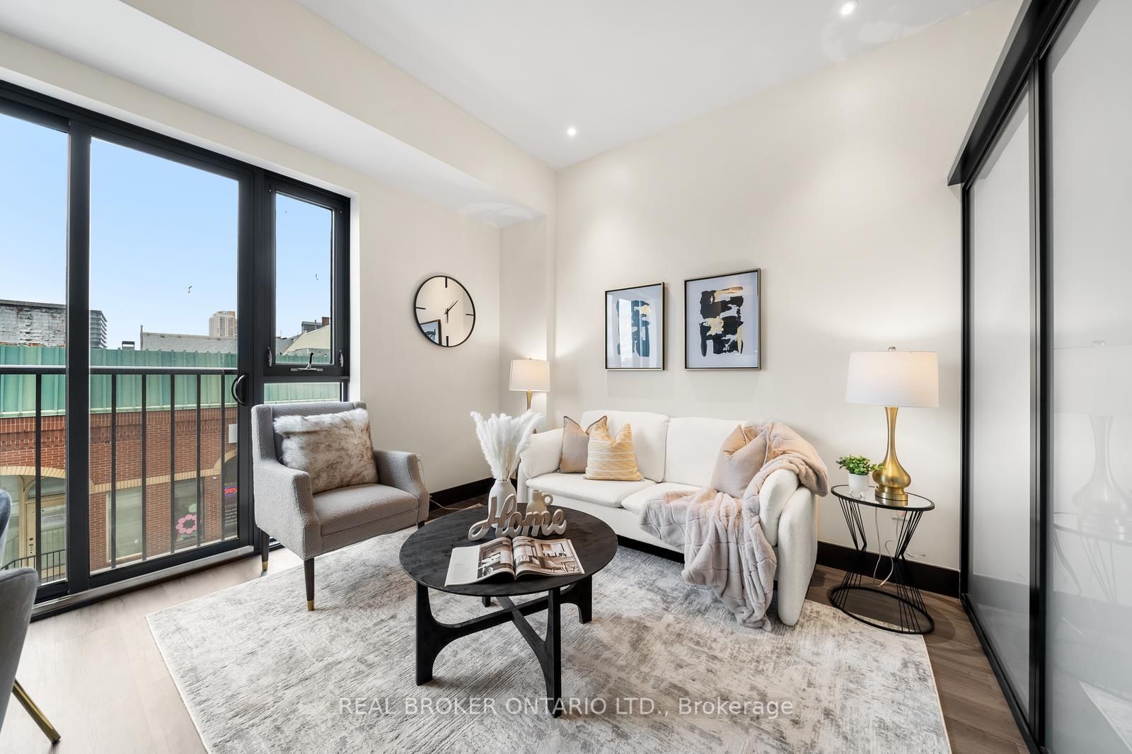 121 King St East Street • #206 • Hamilton, ON photo 5