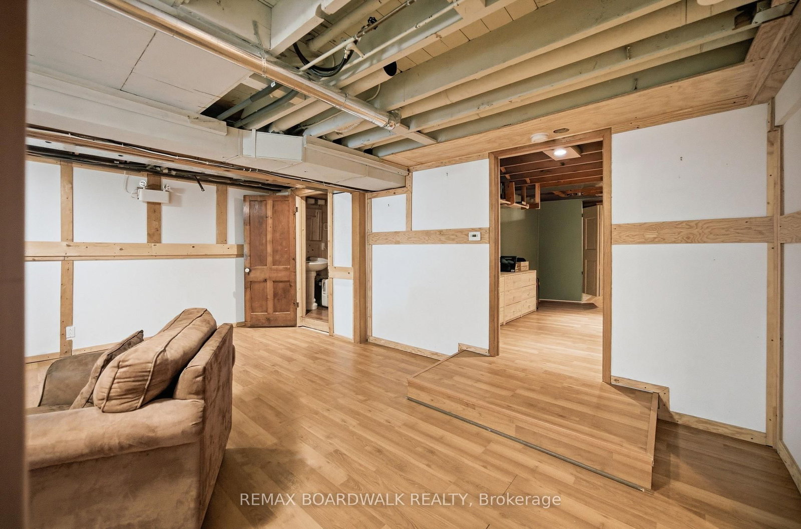 394 Kenyon Road • Perth, ON photo 28