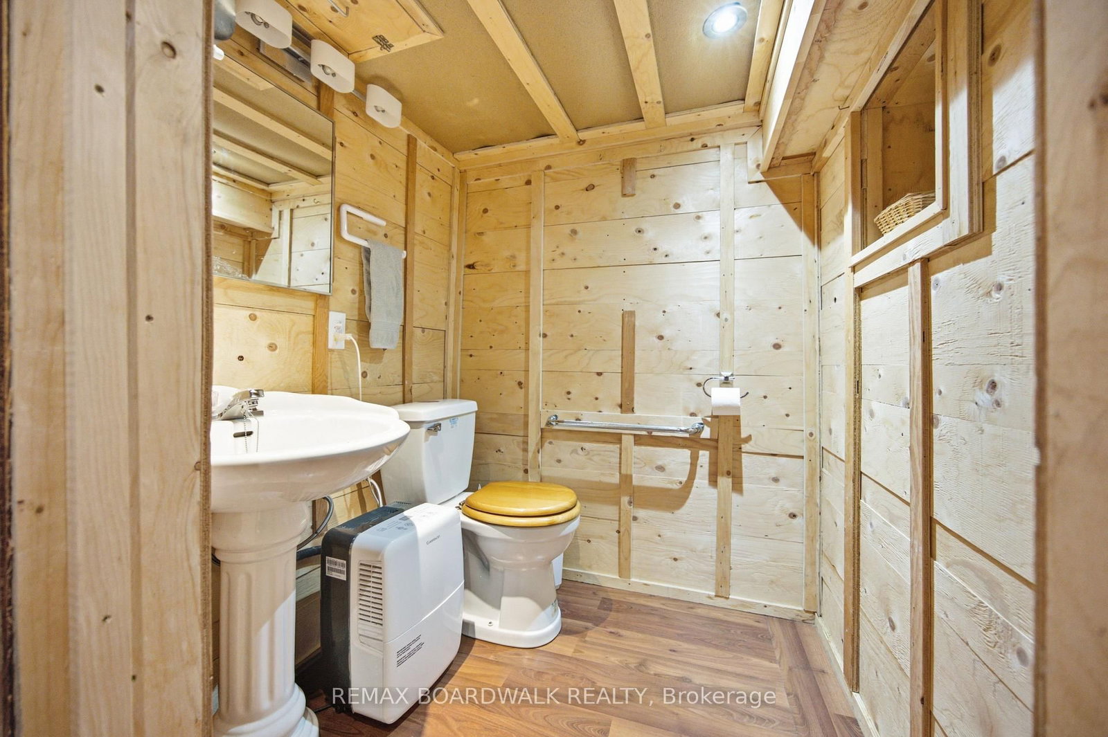 394 Kenyon Road • Perth, ON photo 30