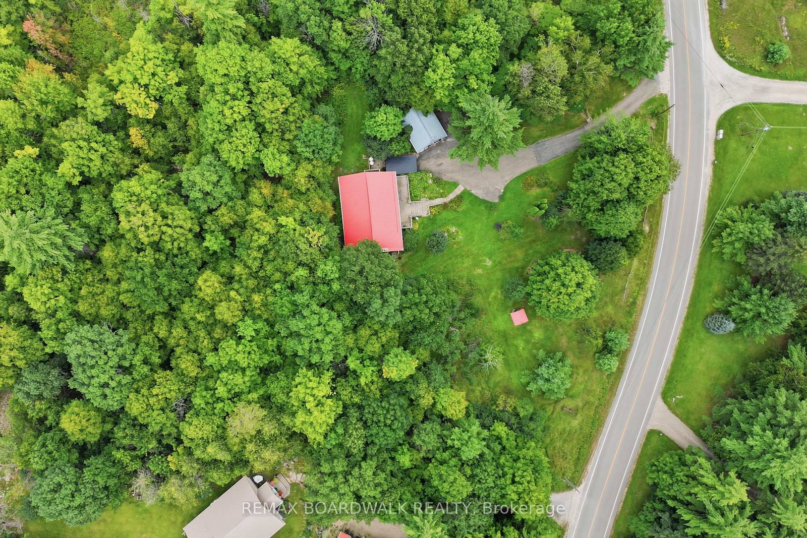 394 Kenyon Road • Perth, ON photo 36