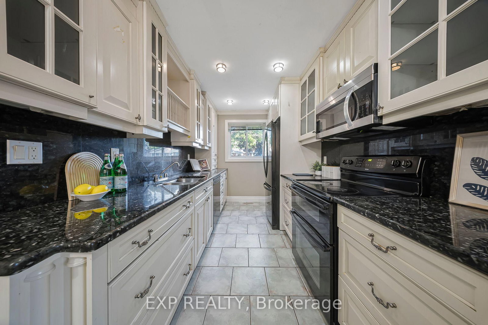 124 Dunsmere Drive • Kitchener, ON photo 10