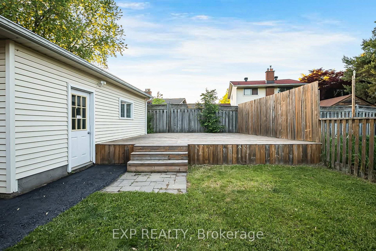 124 Dunsmere Drive • Kitchener, ON photo 37