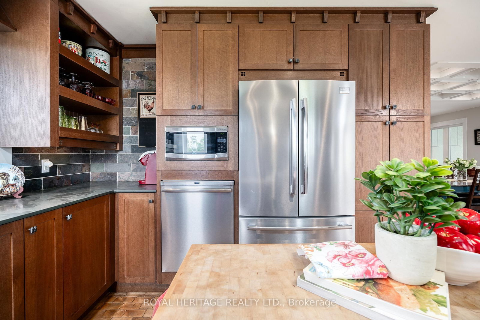 8096 County Road 2 Road • Napanee, ON photo 18