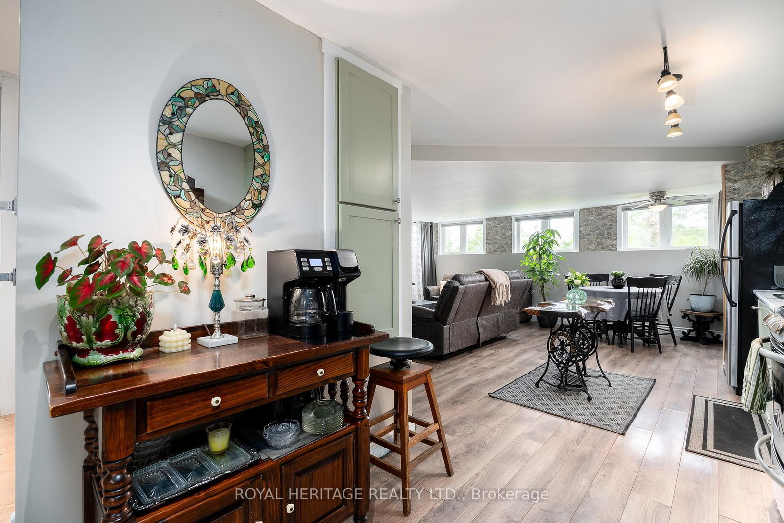 8096 County Road 2 Road • Napanee, ON photo 32