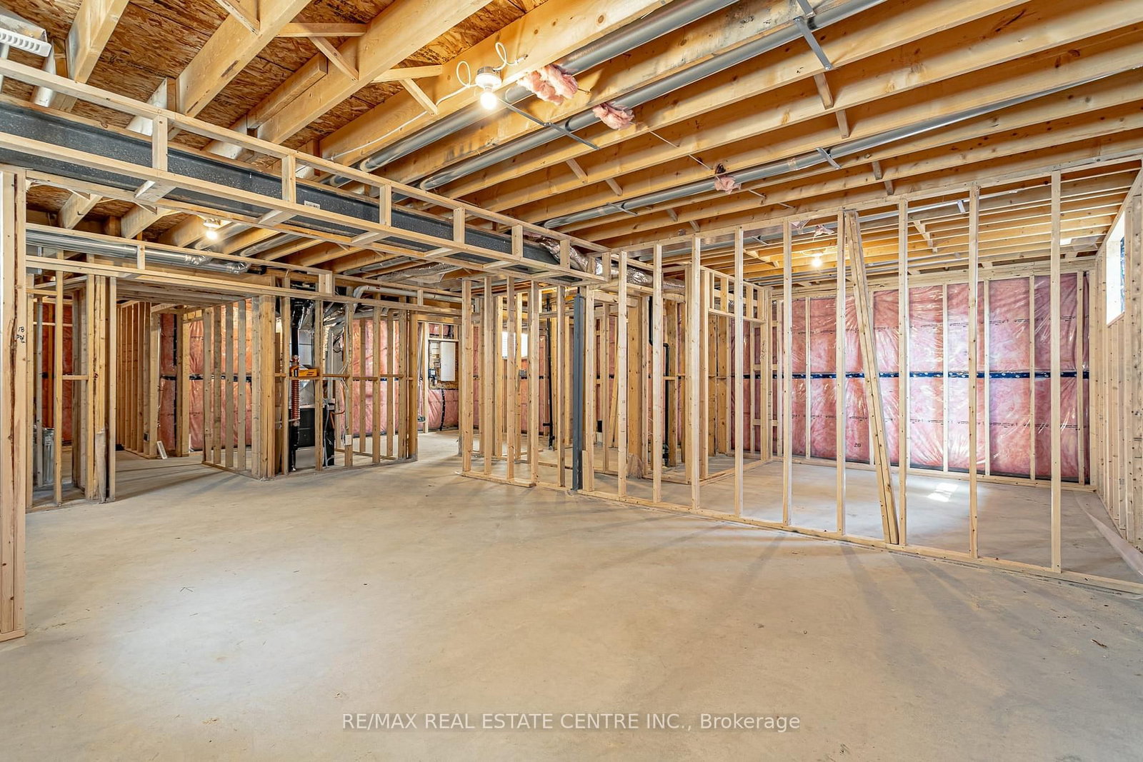 7966 Fallon Drive • #18 • Lucan Biddulph, ON photo 22