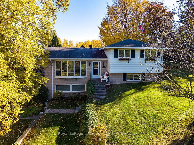 15 Wellington Street S