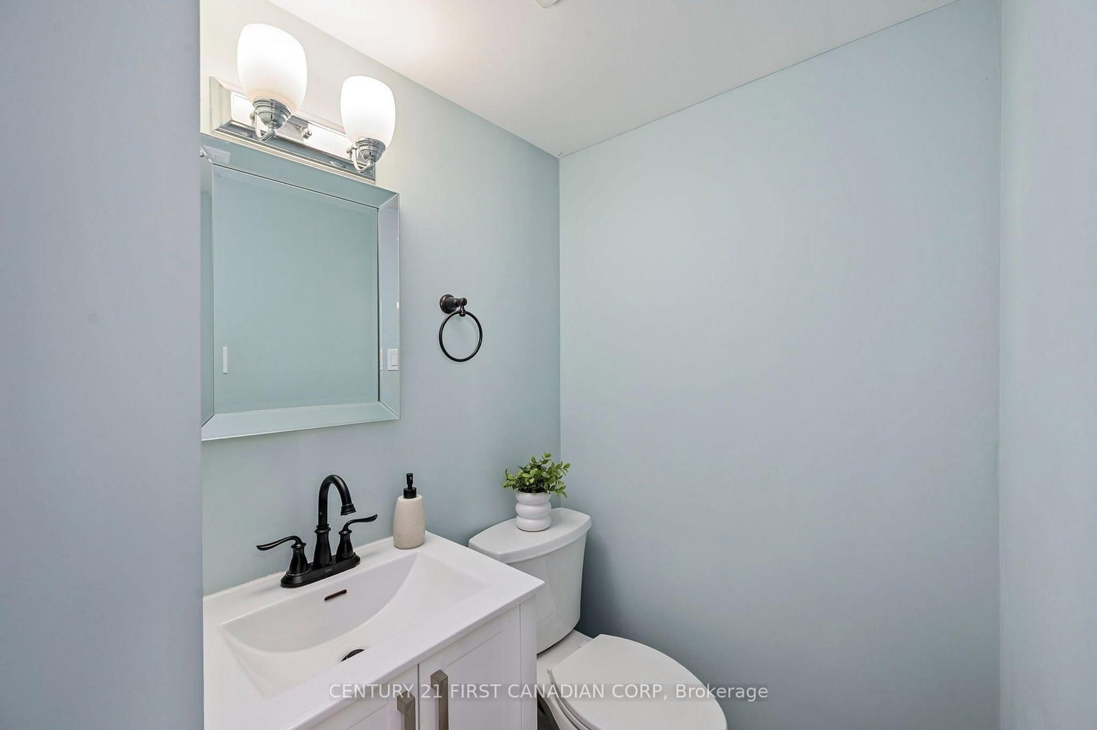 47 Brixham Road • London South, ON photo 18