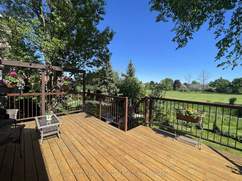 24 Glenora Drive