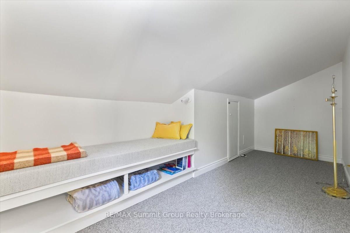 123 Amik Court • Grey Highlands, ON photo 15