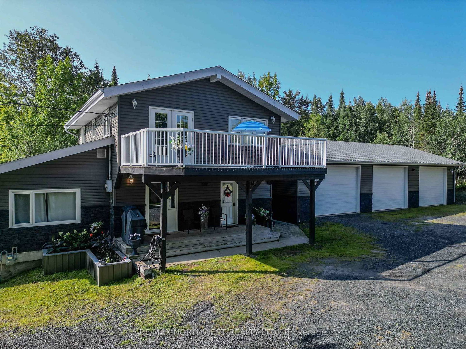 1829 Highway 17 West • Kenora, ON photo 1