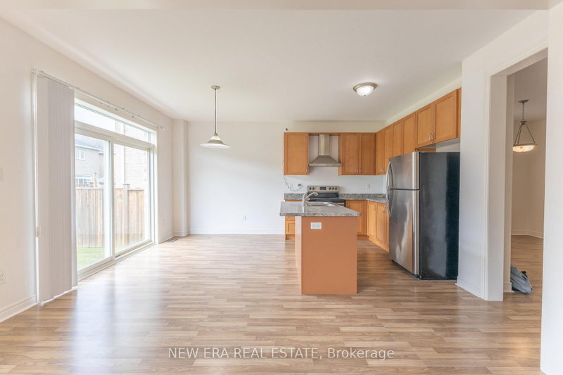 77 Barlow Place